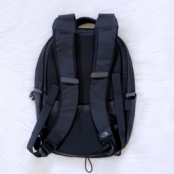 The North Face Women’s Borealis Mini 10 Liter Black Backpack - Picture 4 of 7